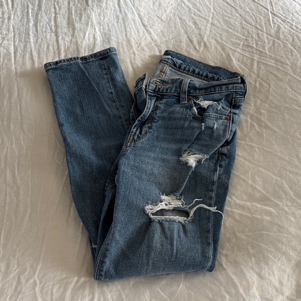 Old Navy boyfriend mid rise women’s jeans